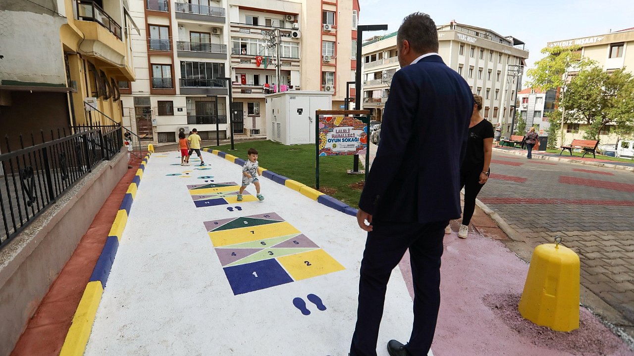 Buca’da “yaşayan sokaklar” oluşturuluyor