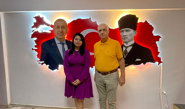 ZAFER PARTİSİ BORNOVA’DA GÖREV DEĞİŞİMİ