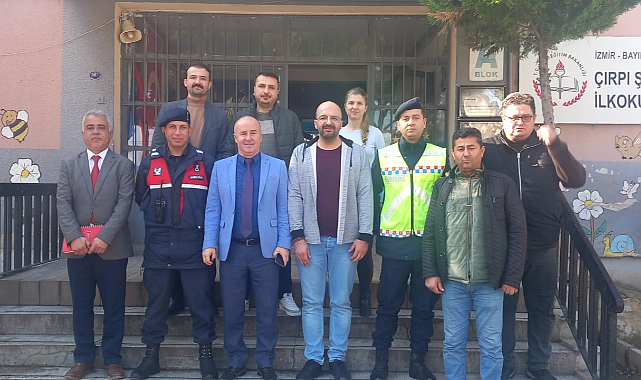 BAYINDIR İLÇE MİLLİ EĞİTİM MÜDÜRÜ ÖKAY'DAN OKULLARA ZİYARET