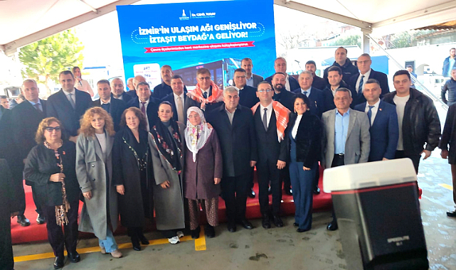 İZMİR BÜYÜKŞEHİR BELEDİYE BAŞKANI DR. TUGAY’IN KATILIMIYLA BEYDAĞ İLÇESİNDE 3 AYRI AÇILIŞ GERÇEKLEŞTİRİLDİ.