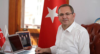 140 Ayvalıklı Öğrenciye 1500 Türk Lirası Burs Desteği