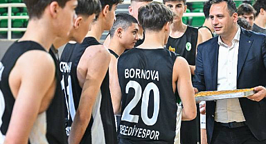 Başkan Eşki'den Gençlere Baklavalı Moral Ziyareti