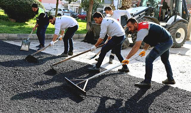 Bayraklı'da Asfalt Çalışmaları Sürüyor