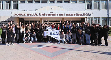 DEÜ'de Uluslararası Buluşma: Erasmus Öğrencileri İzmir'de