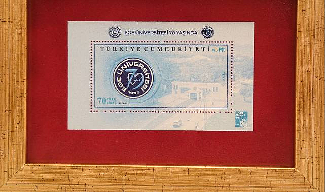 Ege Üniversitesi'nin 70. Yılına Özel Anı Pulu Basıldı