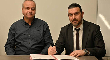 Manisa'da 'Halk Mandıra' İçin İmzalar Atıldı