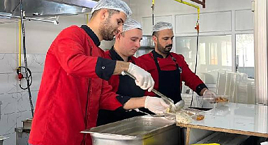 Menemen'in Kazanlarında Dayanışma Kaynıyor