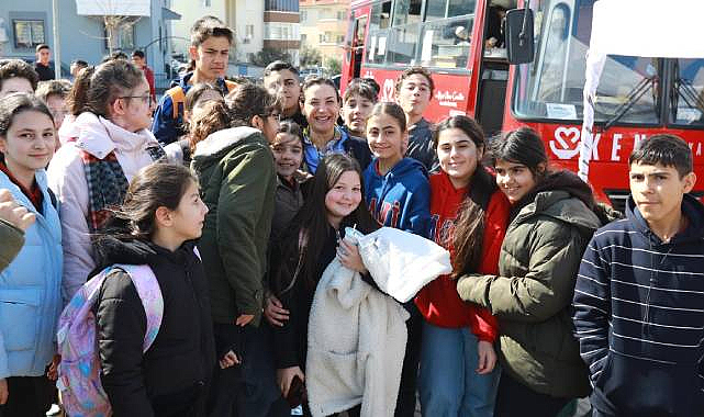 Öğrenciler 10 TL'ye Öğle Yemeği Yiyebiliyor