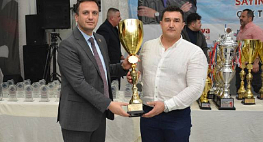 Posta Güvercini Tutkunları Bornova Buluştu