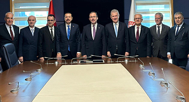 AK Parti İzmir Vekili Kasapoğlu'ndan İZTO'ya Destek