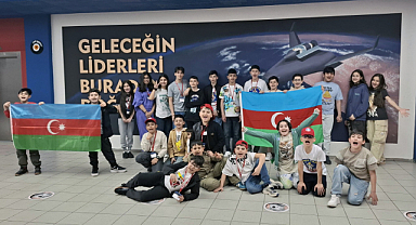Azerbaycanlı Öğrencilerin Türkiye'deki 'Uzay' Keşfi