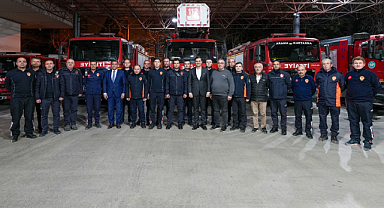 Başkan Zeyrek İtfaiye Personeliyle Sahurda Buluştu