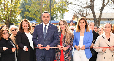 Çiğli'de 'Kadın El Emeği Sokağı' Açıldı