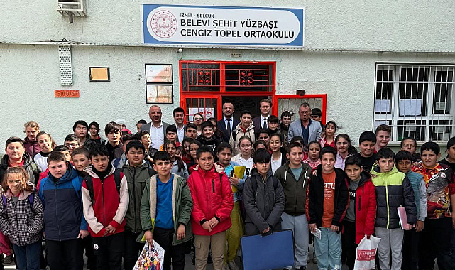 İzmir Hepimizin Derneği'nden Kitap Kampanyası