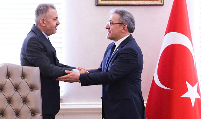 İzmir Valiliği ile DEÜ Arasında 'Aile' Anlaşması