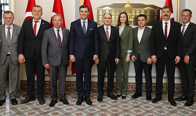 Manisa'da Sokak Hayvanlarıyla İlgili Toplantı