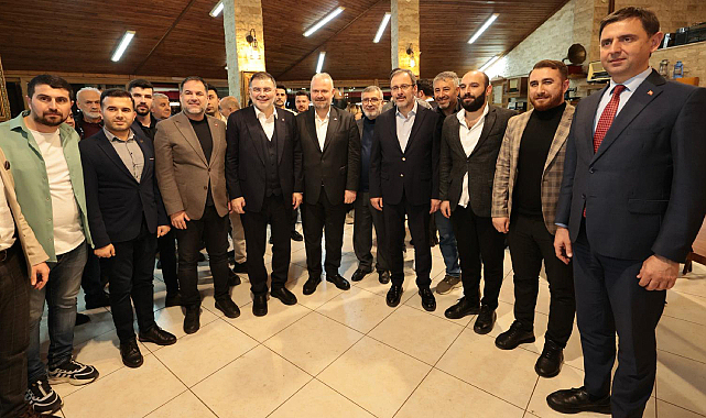 Menemen AK Parti'den Sahur Programı