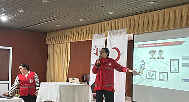 Türk Kızılay Karabağlar Şubesi'nden Online Eğitim