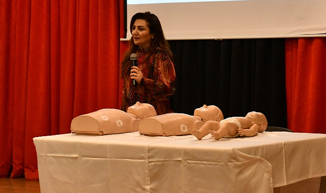 Çiğli Belediyesi'nden Temel İlk Yardım Semineri