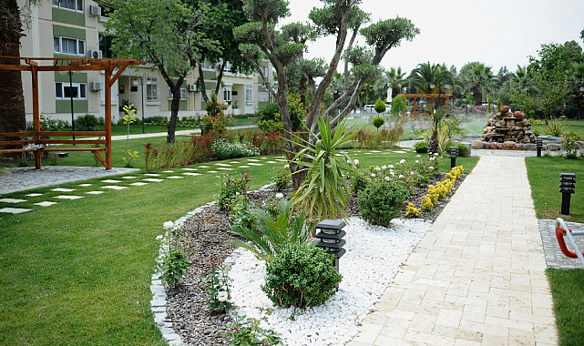 Karşıyaka'nın En Güzel Balkon ve Bahçeleri Seçiliyor