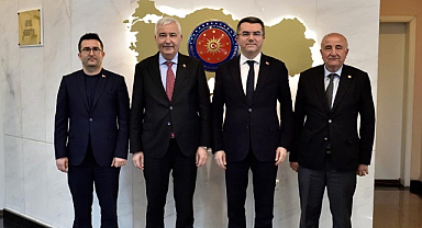 Kemalpaşa Belediye Başkanı Türkmen'in Ankara Adımı