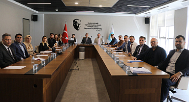 Manisa'da İlçe Belediyelerine Güneş Enerjisi Eğitimi