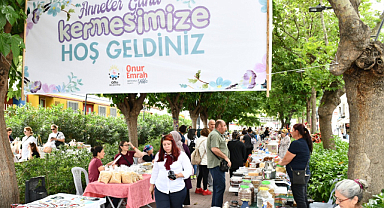 Çiğli'de 'Anneler Günü' Kutlamaları Başladı