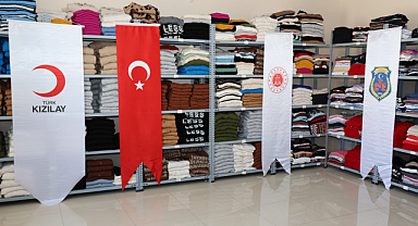 İzmir Ceza İnfaz Kurumları Kampüsü'nde 'Kızılay Butik' Açıldı