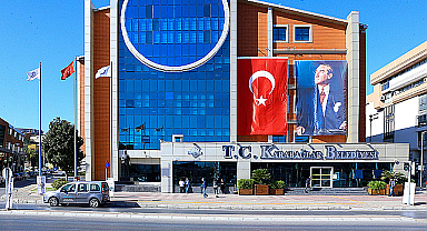 Karabağlar Belediyesi'nde 'İş Bırakma' Kararı