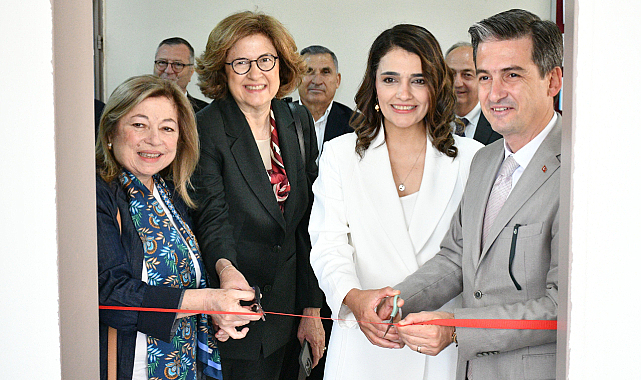 Yaşar Eğitim ve Kültür Vakfı'dan Yeni Kütüphane