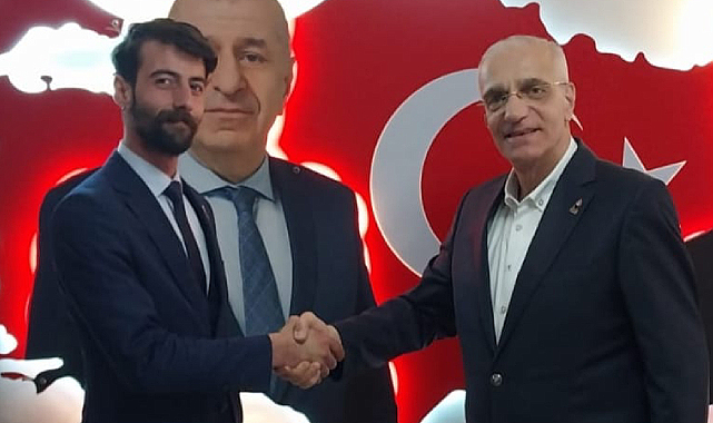 Zafer Partisi Karşıyaka'da Görev Değişimi
