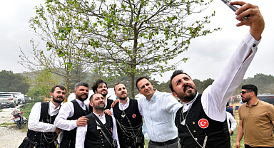 Başkan Eşki Karadeniz Rüzgarına Eşlik Etti
