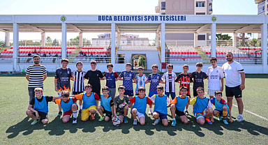 Buca Belediyesi'nde Çocuklara Futbol Eğitimi