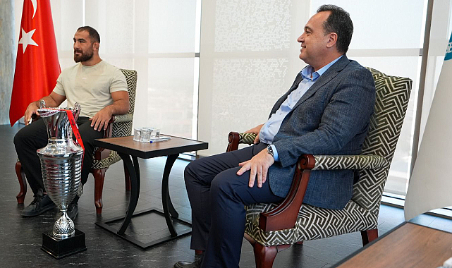 Kırkpınar Finalisti Feyzullah Aktürk'ten Dutlulu'ya Ziyaret