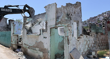 Konak'ta 15 Ayda 162 Yıkım