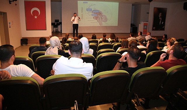 Manisa Büyükşehir'den 'Bağımlılığı Fark Et' Semineri