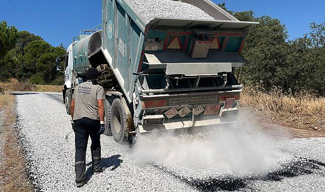 Manisa B.B.'den 13 Bin Ton Sıcak Asfalt, 55 Km. Sathi Kaplama