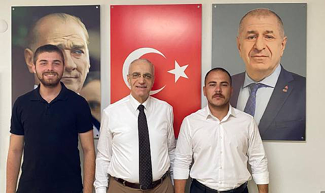 Zafer Partisi Narlıdere'de Görev Değişimi