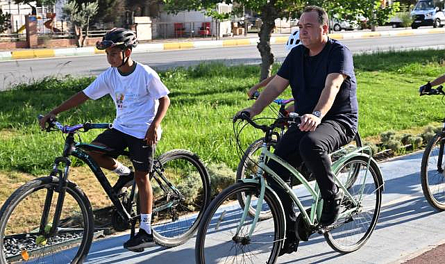 Akhisarlılar Sağlıklı Yaşam İçin Pedal Çevirdi