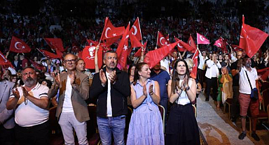 Alaçatı ve Çeşme'nin Kurtuluşu 103. Yılında Kutlandı