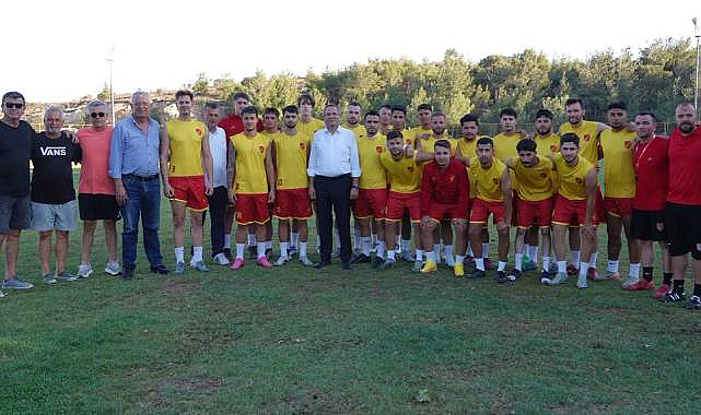 Ayvalık Belediye Başkanı Ergin'den Küçükköyspor'a Destek Ziyareti