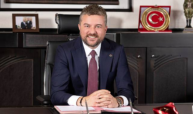 Buca'da Eylem Sona Erdi, Çöp Kamyonları Sokağa Çıktı