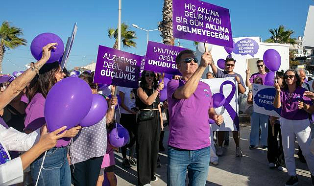 Güzelbahçe'de Dünya Alzheimer Günü Yürüyüşü