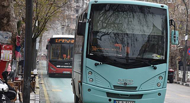 Manisa Büyükşehir'den Öğrenciler İçin Yeni Otobüs Düzenlemesi