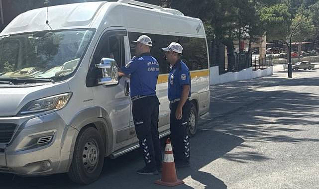 Manisa Büyükşehir'den Servis Araçlarına Denetim