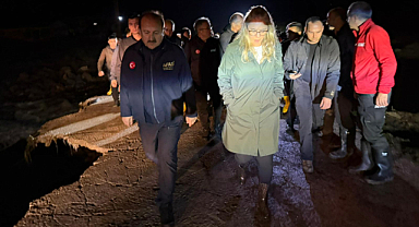 AK Partili Çankırı, Selin Vurduğu Foça'daydı