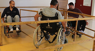 Buca Belediyesi Personeline 'Empati' Eğitimi