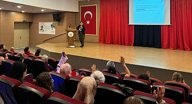 Çiğli Belediyesi'nden Meme Kanseri Farkındalık Semineri