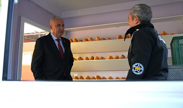 Halk Ekmek Kemalpaşa'da İlgi Gördü