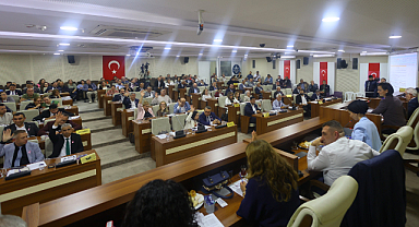 Karabağlar Belediyesi'nin 2026 Yılı Bütçesi Onaylandı